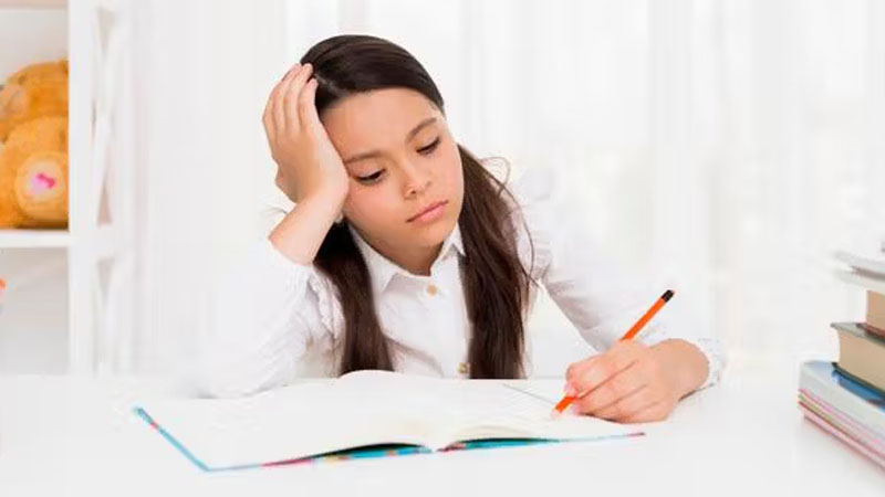 Mengenali Tanda Stres dan Burnout pada Anak dan Remaja – PAFI Pasir Pengaraian